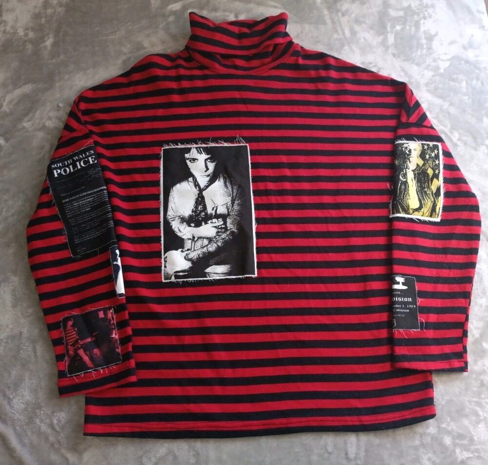 FuckingAwesome Turtleneck Sweater Manic Street Preachers Mens Medium Red & Black